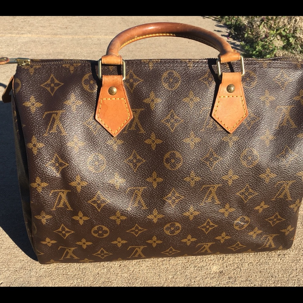 Authentic Louis Vuitton Speedy 30